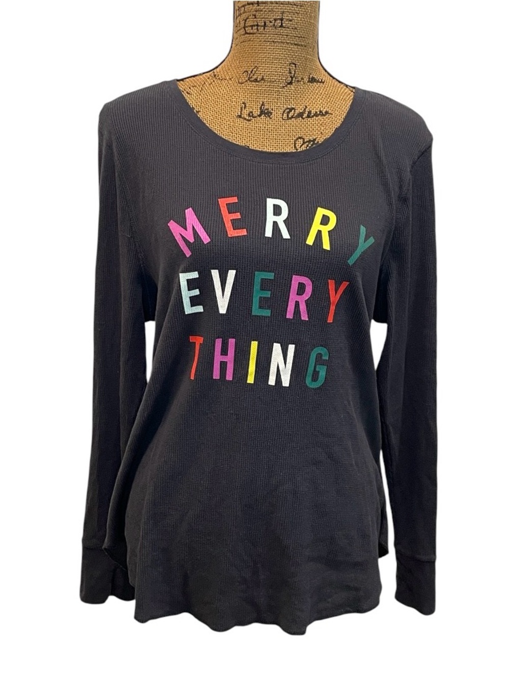 Women's Navy Blue 'Merry Everything' Long-Sleeve Graphic Top